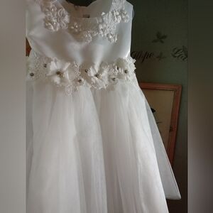 Elegant White Floral Kids Dress